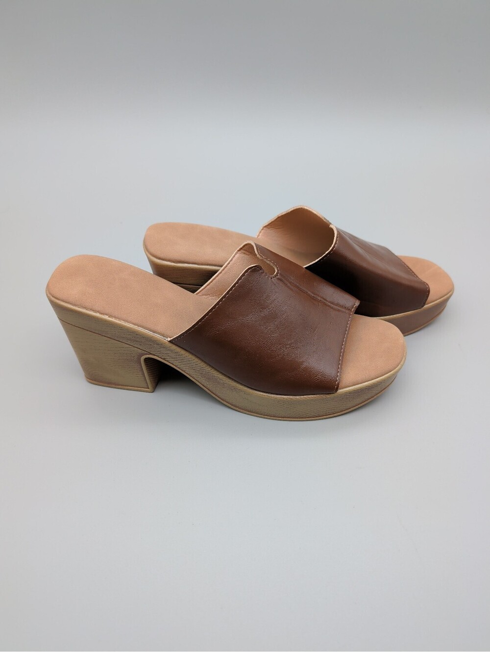 Brown Leather Open Toe Block Heel Slide Sandals Size US 9.5 Lightweight
